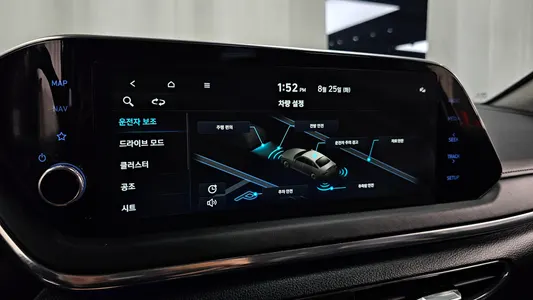 Hyundai (DN8) 2.0 2022 28