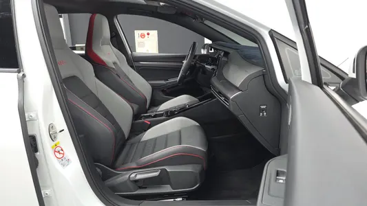 Volkswagen 8 2.0 GTI 2024 11