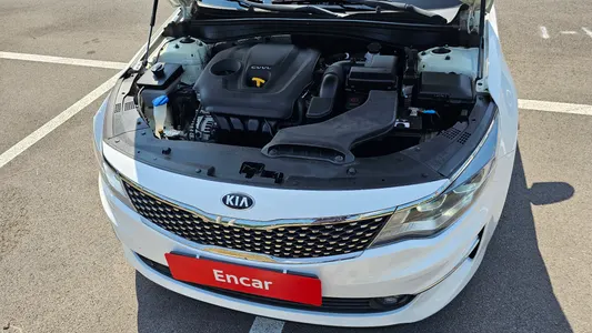 Kia K5 2 2.0 MX 2018 6
