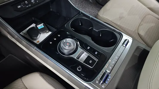 Kia 4 HEV 9 2024 9