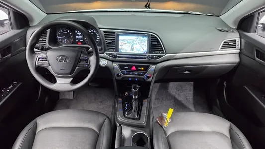 Hyundai AD 1.6 GDI 2017 7