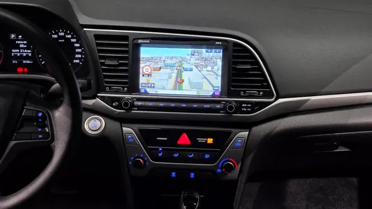 Hyundai AD 1.6 GDI 2017 15