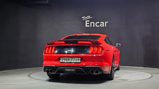 Ford 머스탱 GT 2019 4