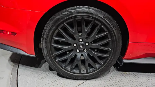 Ford 머스탱 GT 2019 5