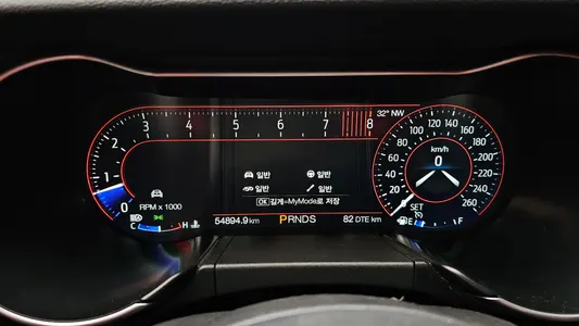 Ford 머스탱 GT 2019 8