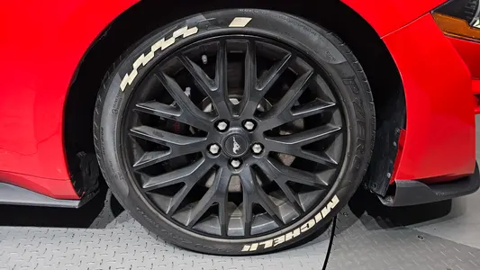 Ford 머스탱 GT 2019 21