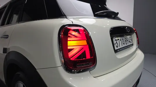 MINI 쿠퍼 5 2020 24