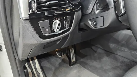 BMW 5 Series (G30) 530i xDrive M 2023 18