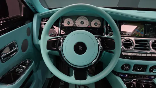 Rolls-Royce 고스트 6.6 EWB V12 2019 13