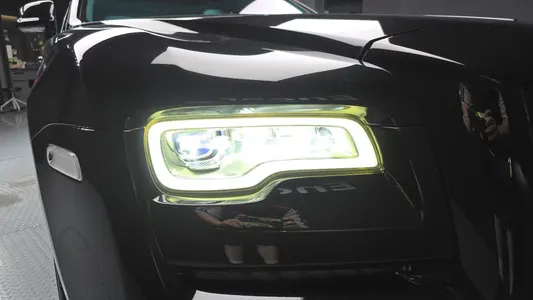 Rolls-Royce 고스트 6.6 EWB V12 2019 22