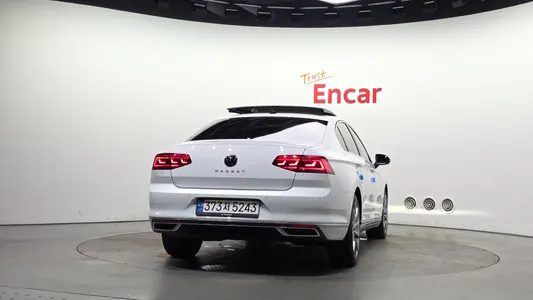 Volkswagen GT(B8) 2.0 TDI 2022 4