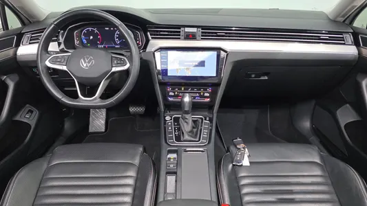 Volkswagen GT(B8) 2.0 TDI 2022 7