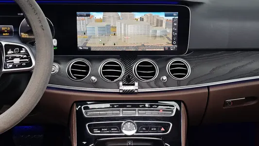Mercedes-Benz E-Class W213 E300 4MATIC 2018 16