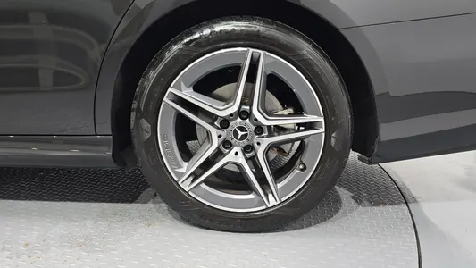 Mercedes-Benz E-Class W213 E250 AMG Line 2023 21