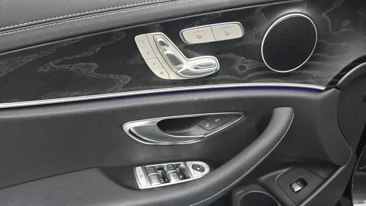 Mercedes-Benz E-Class W213 E250 AMG Line 2023 27
