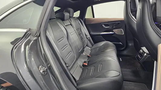Mercedes-Benz EQE V295 EQE53 AMG 4MATIC+ 2023 10