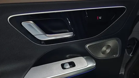 Mercedes-Benz EQE V295 EQE53 AMG 4MATIC+ 2023 32