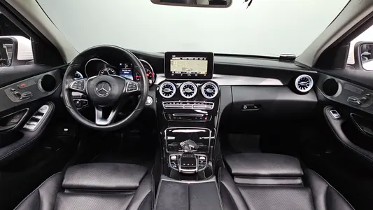 Mercedes-Benz C-Class W205 C200 2018 7