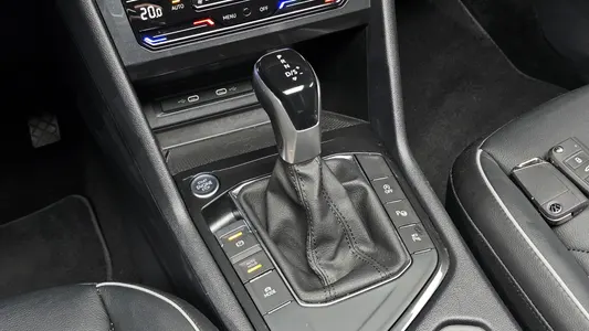 Volkswagen 2 2.0 TDI 2022 8