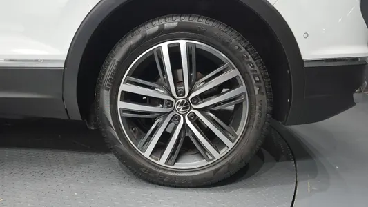 Volkswagen 2 2.0 TDI 2022 21