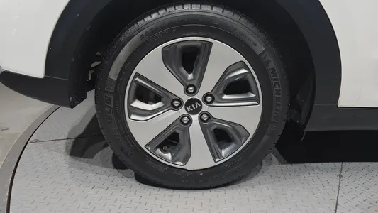 Kia Niro 2018 5
