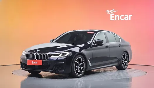 BMW 5 Series (G30) 530i M 2022 20