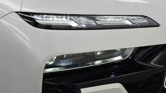 BMW 7 Series (G70) 740i xDrive M 2025 22