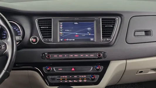 Kia 카니발 9 2019 12