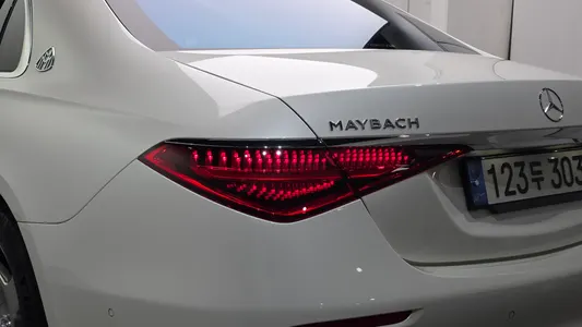 Mercedes-Benz S-Class W223 S580 4MATIC 2022 23