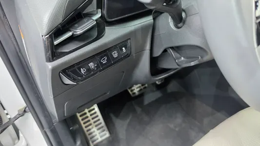 Kia 디 니로 2022 18