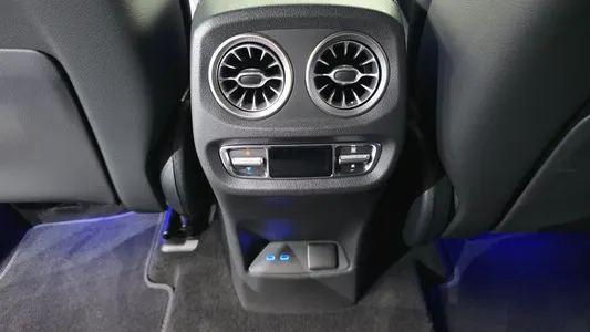Mercedes-Benz G-Class W465 G450d 2026 32