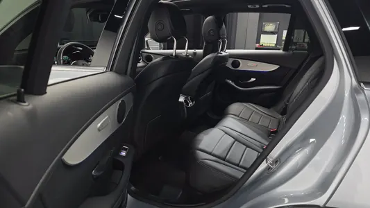 Mercedes-Benz GLC-Class X253 GLC300e 4MATIC 2021 26