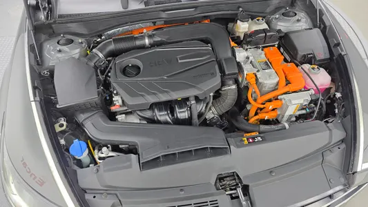 Hyundai (DN8) 2021 6