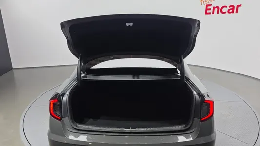 Hyundai (DN8) 2021 20