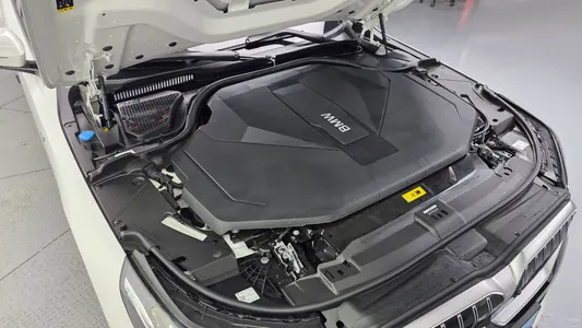 BMW i5 (G60) xDrive 40 M 2025 6