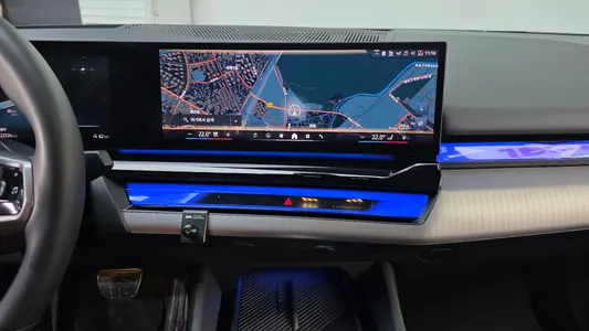 BMW i5 (G60) xDrive 40 M 2025 14