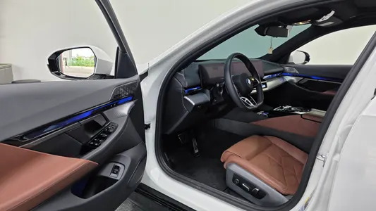 BMW i5 (G60) xDrive 40 M 2025 10