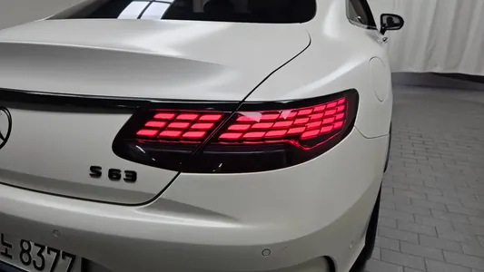Mercedes-Benz S-Class W222 S63 AMG 4MATIC+ 2021 23