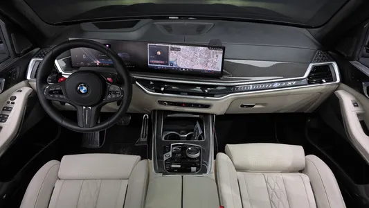BMW X7 (G07) xDrive 40i M 6 2025 7