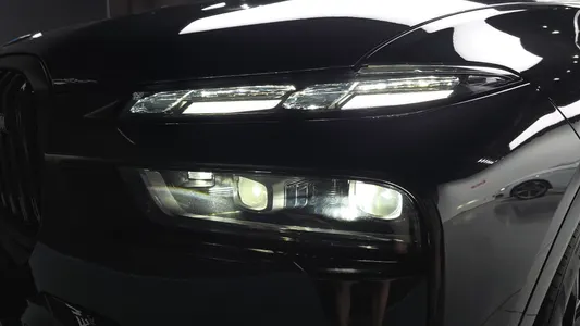 BMW X7 (G07) xDrive 40i M 6 2025 22