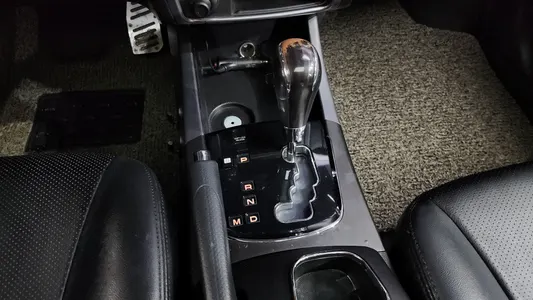 KG Mobility C 2.0 60th 4WD 2014 9