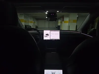 Tesla Y AWD 2025 14