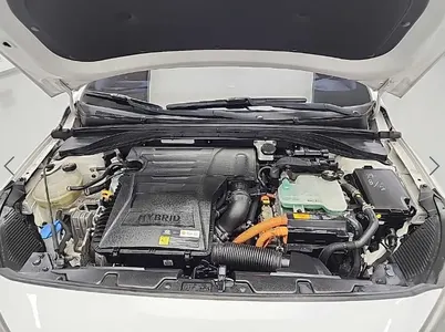 Hyundai 아이오닉 하이브리드 N 2016 5