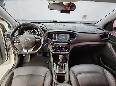 Hyundai 아이오닉 하이브리드 N 2016 7
