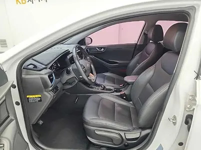 Hyundai 아이오닉 하이브리드 N 2016 11