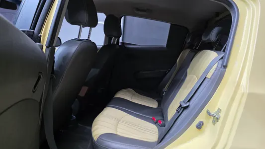 Chevrolet Spark LS 2013 12