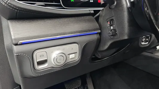 Mercedes-Benz GLE-Class W167 GLE450 4MATIC 2026 13