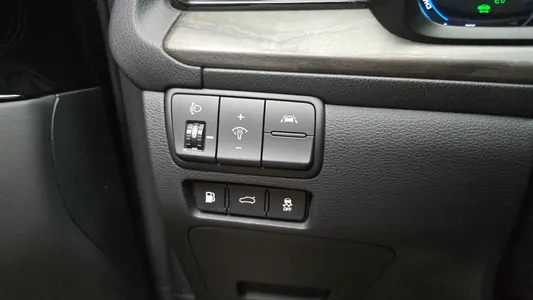 Kia K7 2020 29