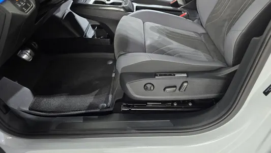 Volkswagen ID.5 2025 32