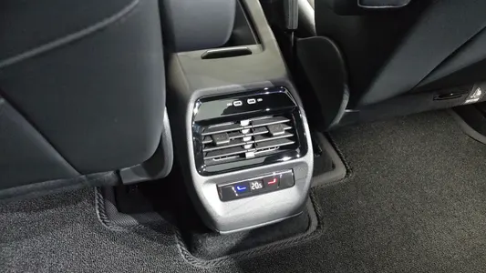 Volkswagen ID.5 2025 33